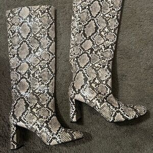Zara Snakeskin Pattern Knee-High Boots